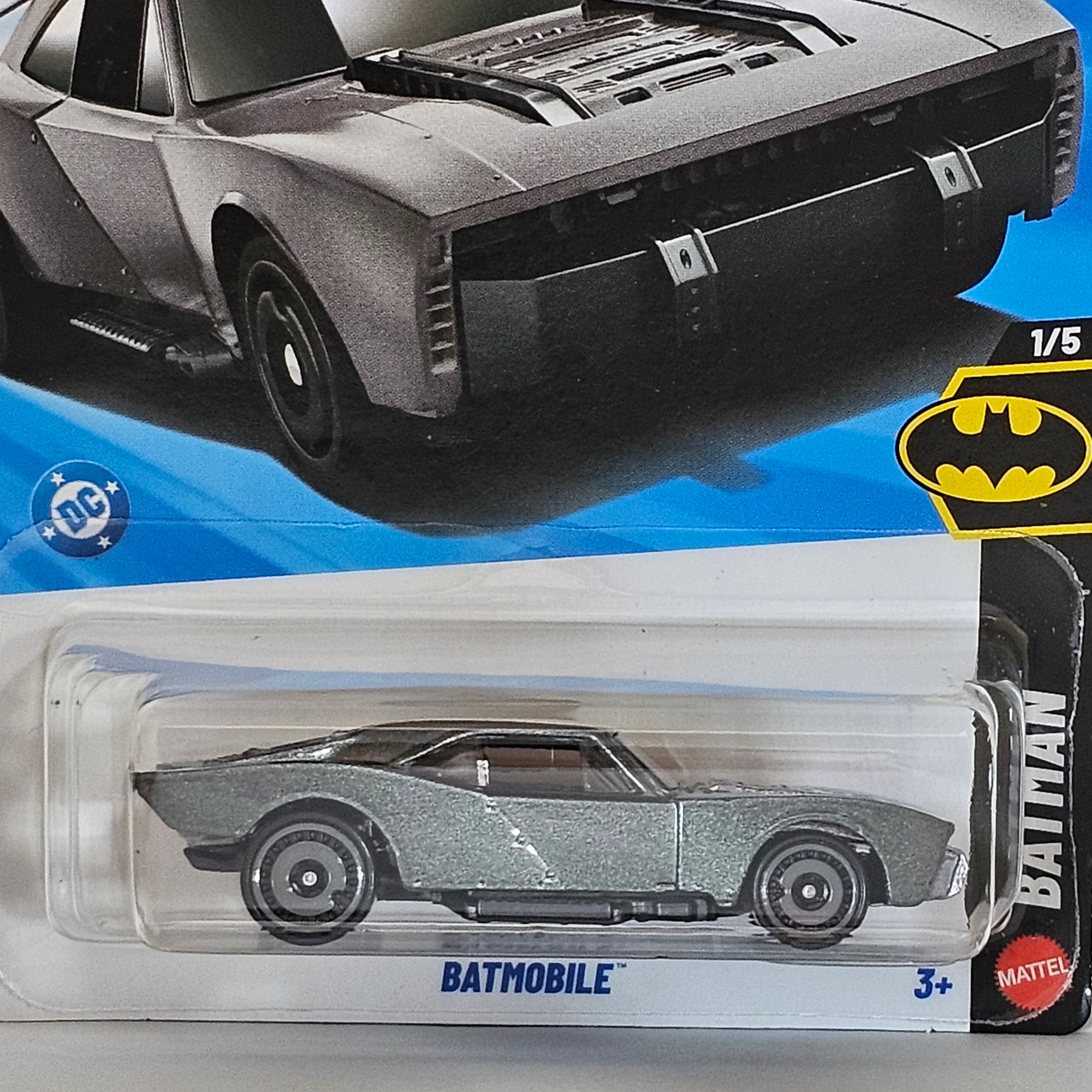 HOT WHEELS BATMOBILE BATMAN CASE A 2026 MAINLINE