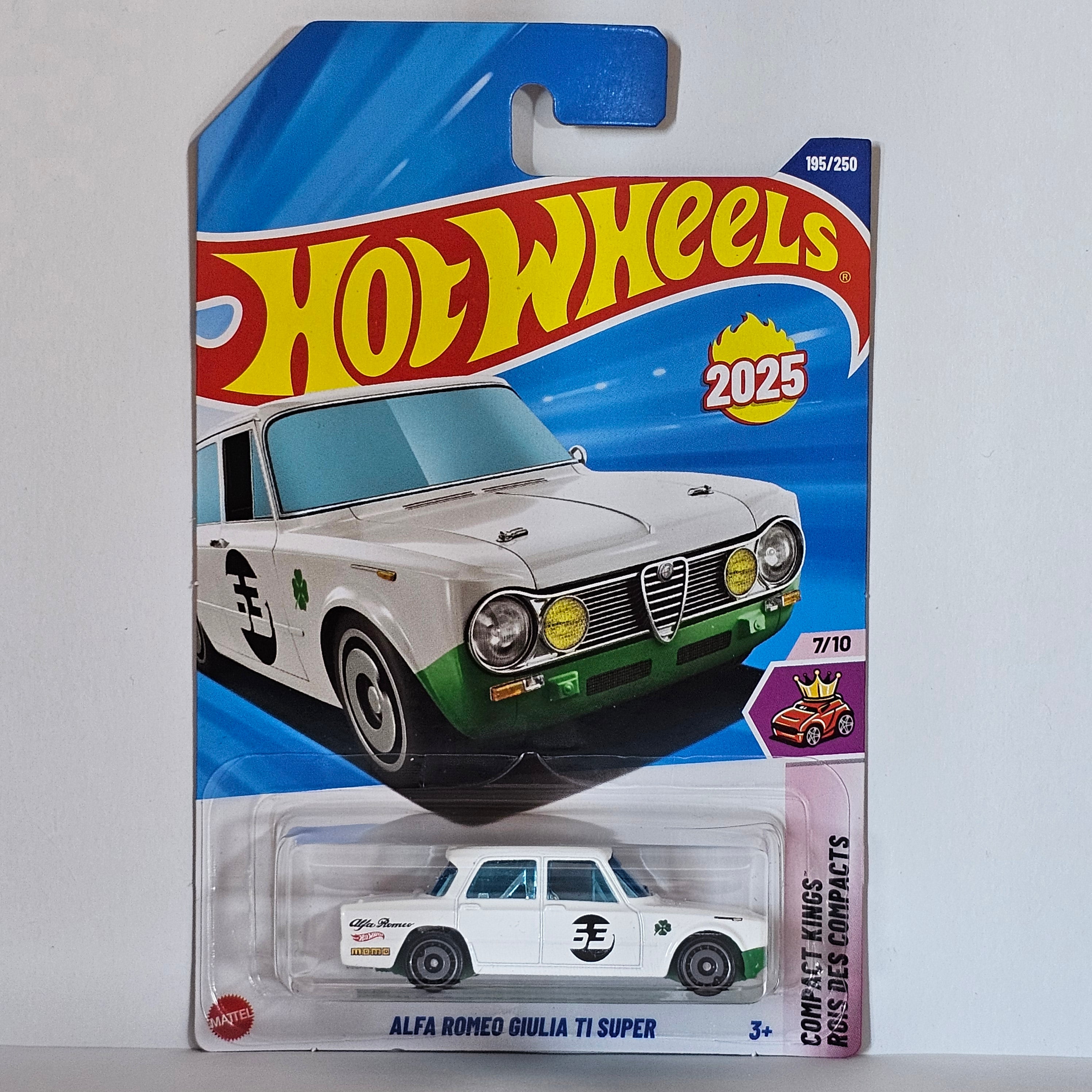 HOT WHEELS ALFA ROMEO GIULIA TI SUPER CASE Q 2025 MAINLINE