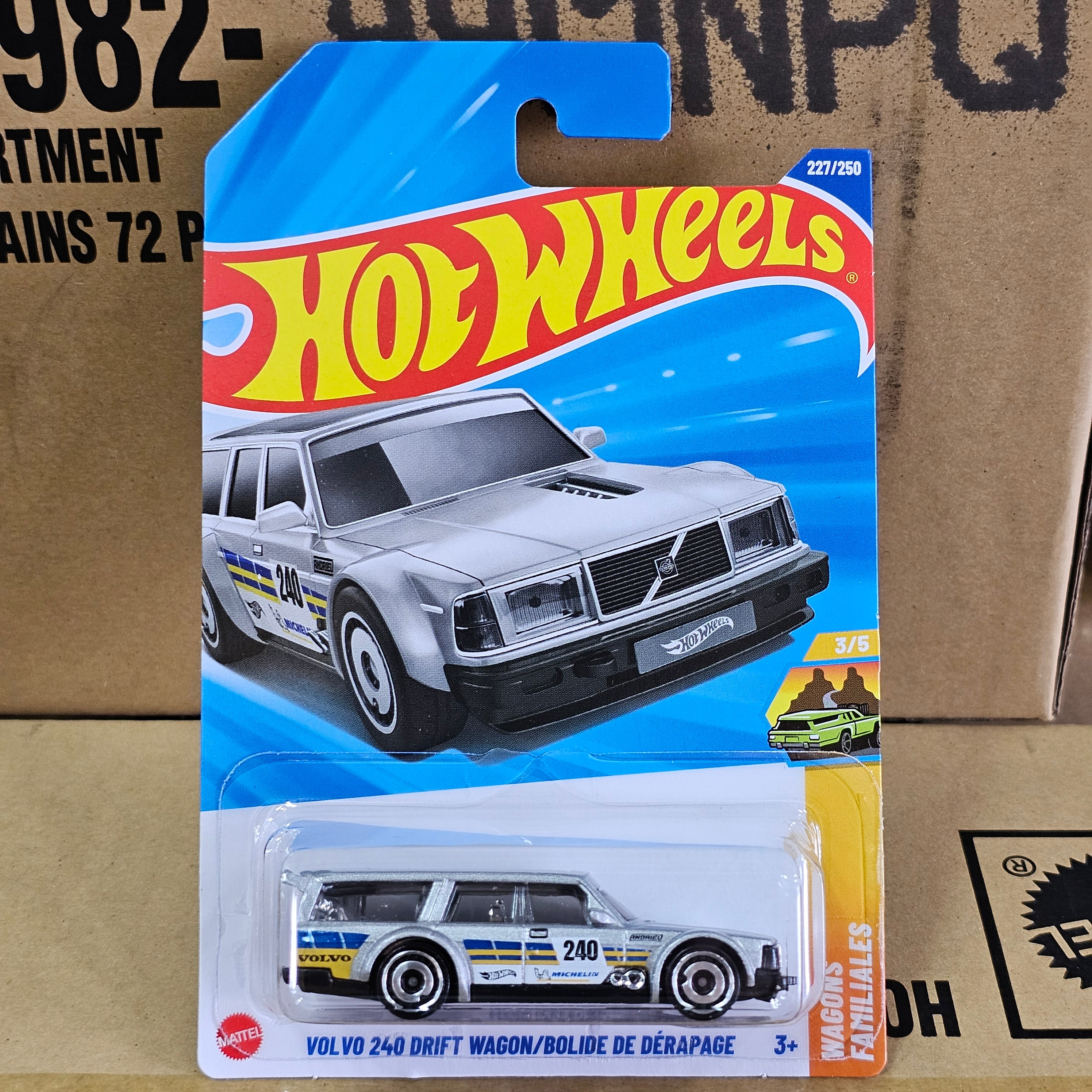 HOT WHEELS VOLVO 240 DRIFT WAGON/BOLIDE DE DÉRAPAGE CASE P 2025 MAINLINE