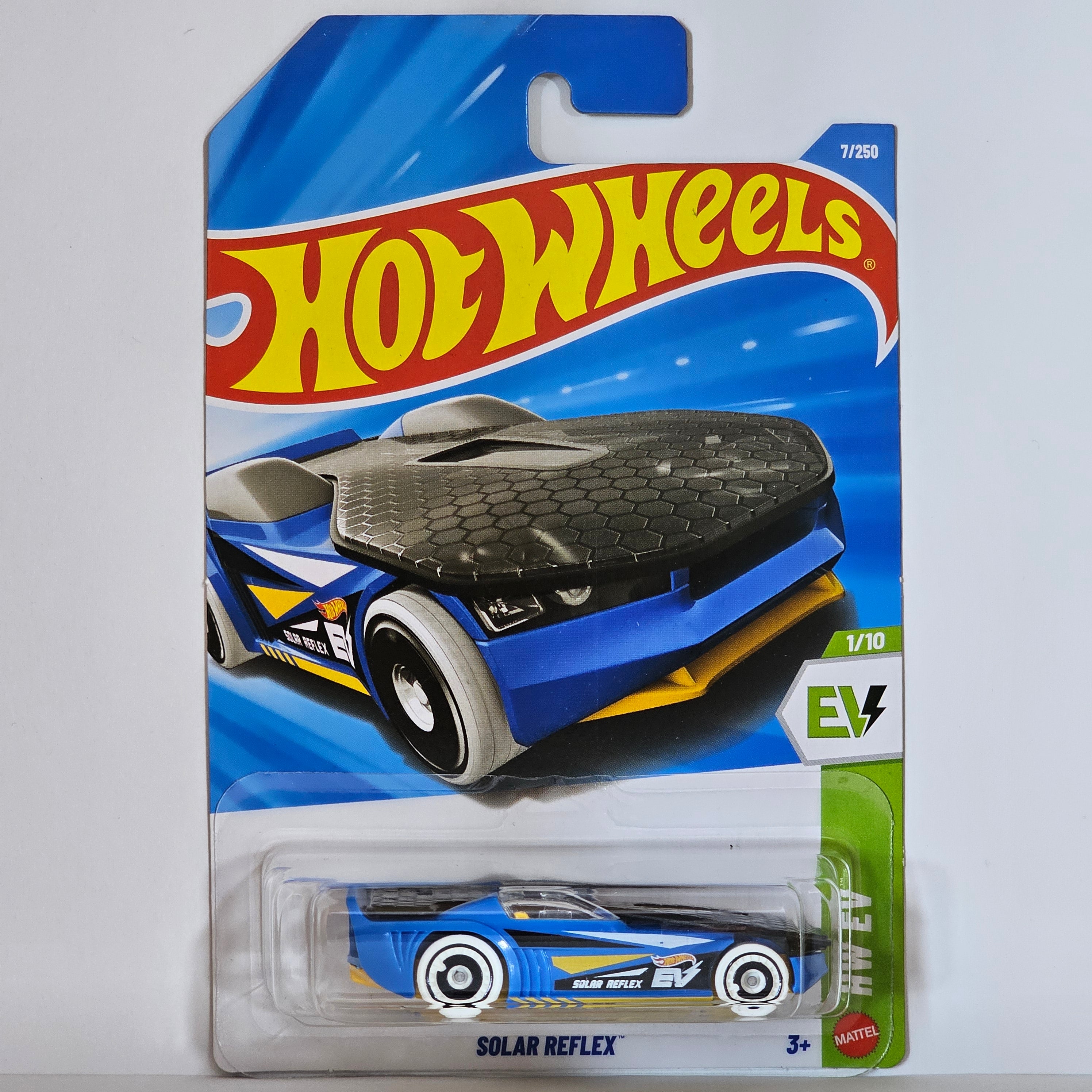 HOT WHEELS SOLAR REFLEX CASE A 2026 MAINLINE