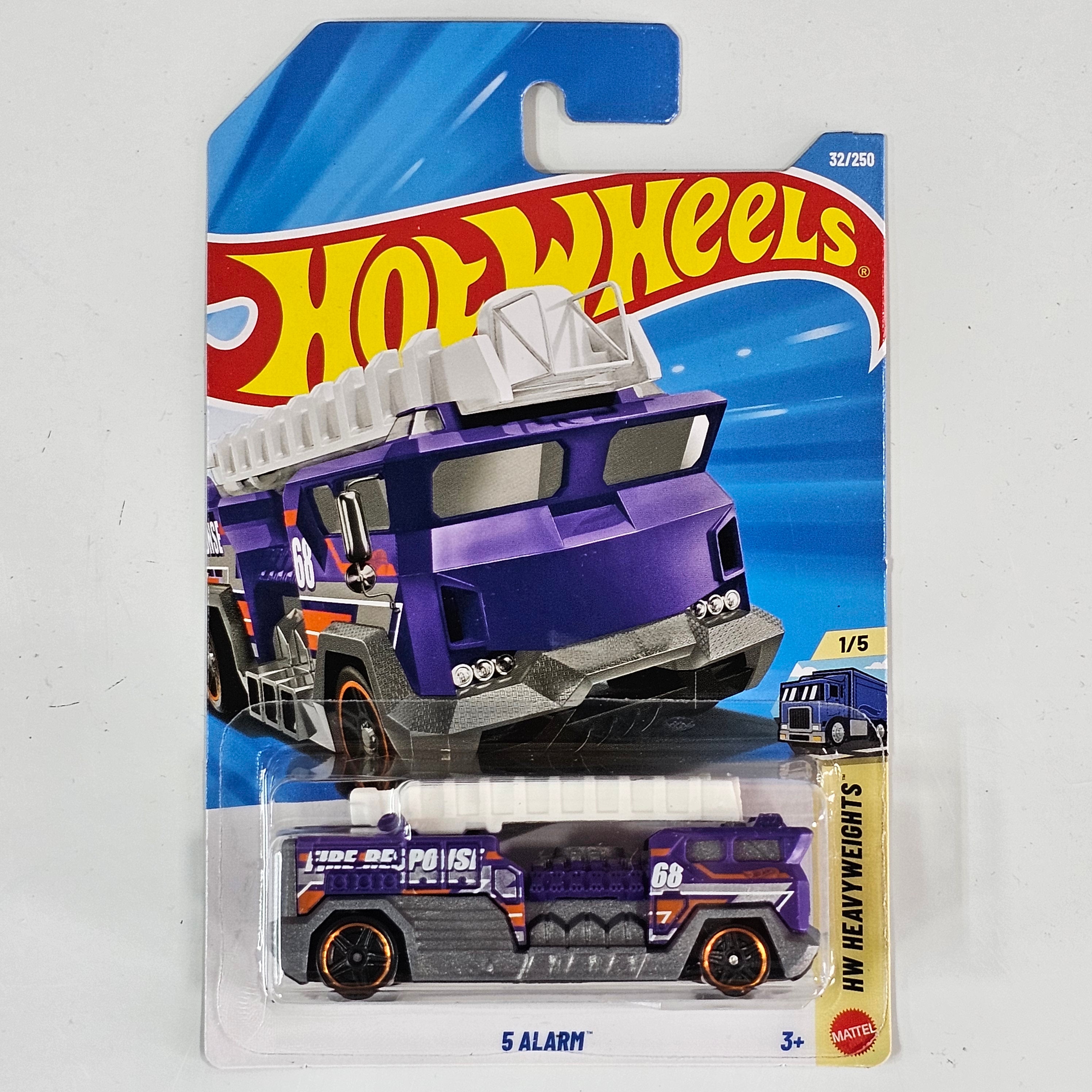 HOT WHEELS 5 ALARM HW HEAVY WEIGHTS CASE B 2026 MAINLINE