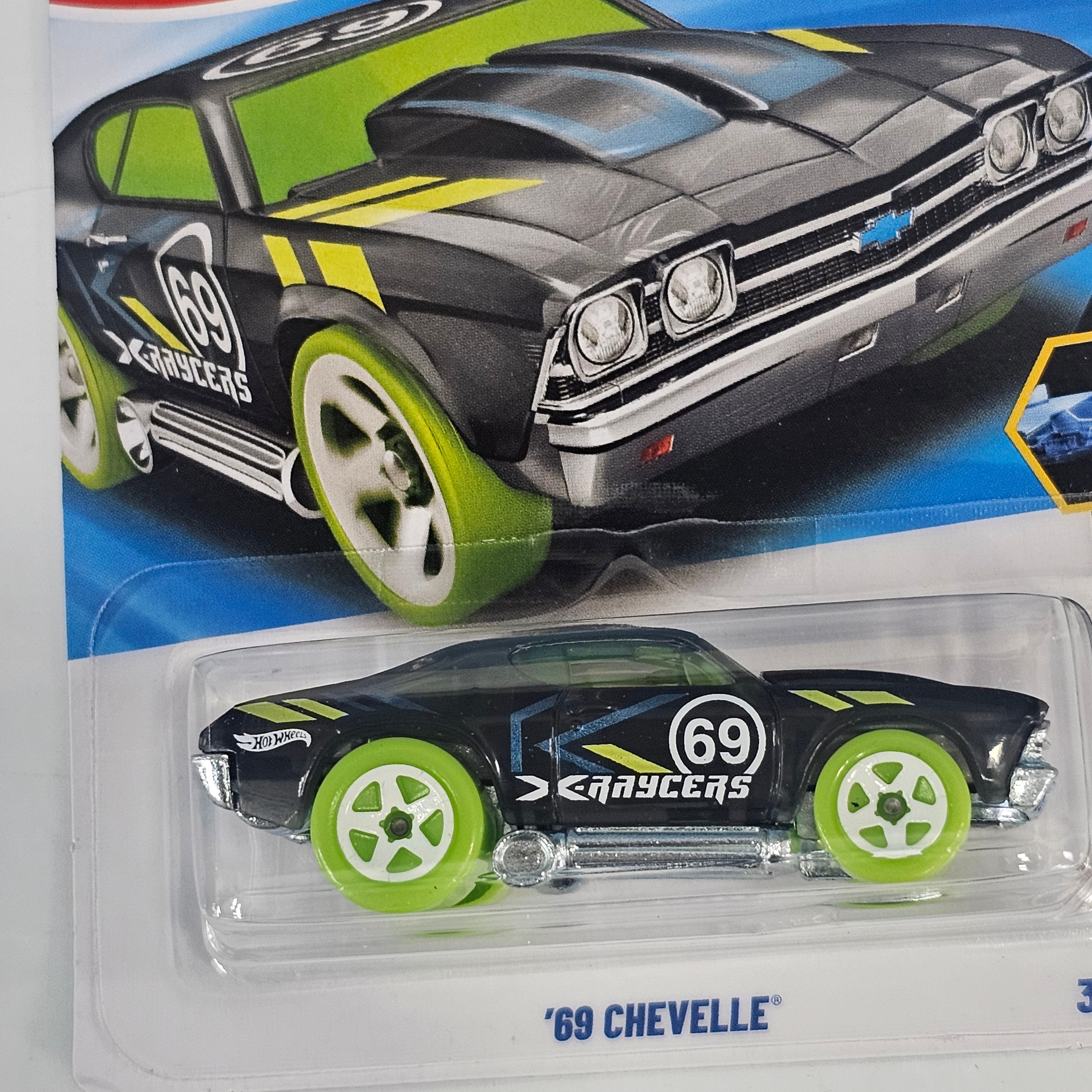 HOT WHEELS '69 CHEVELLE CASE C 2026 MAINLINE