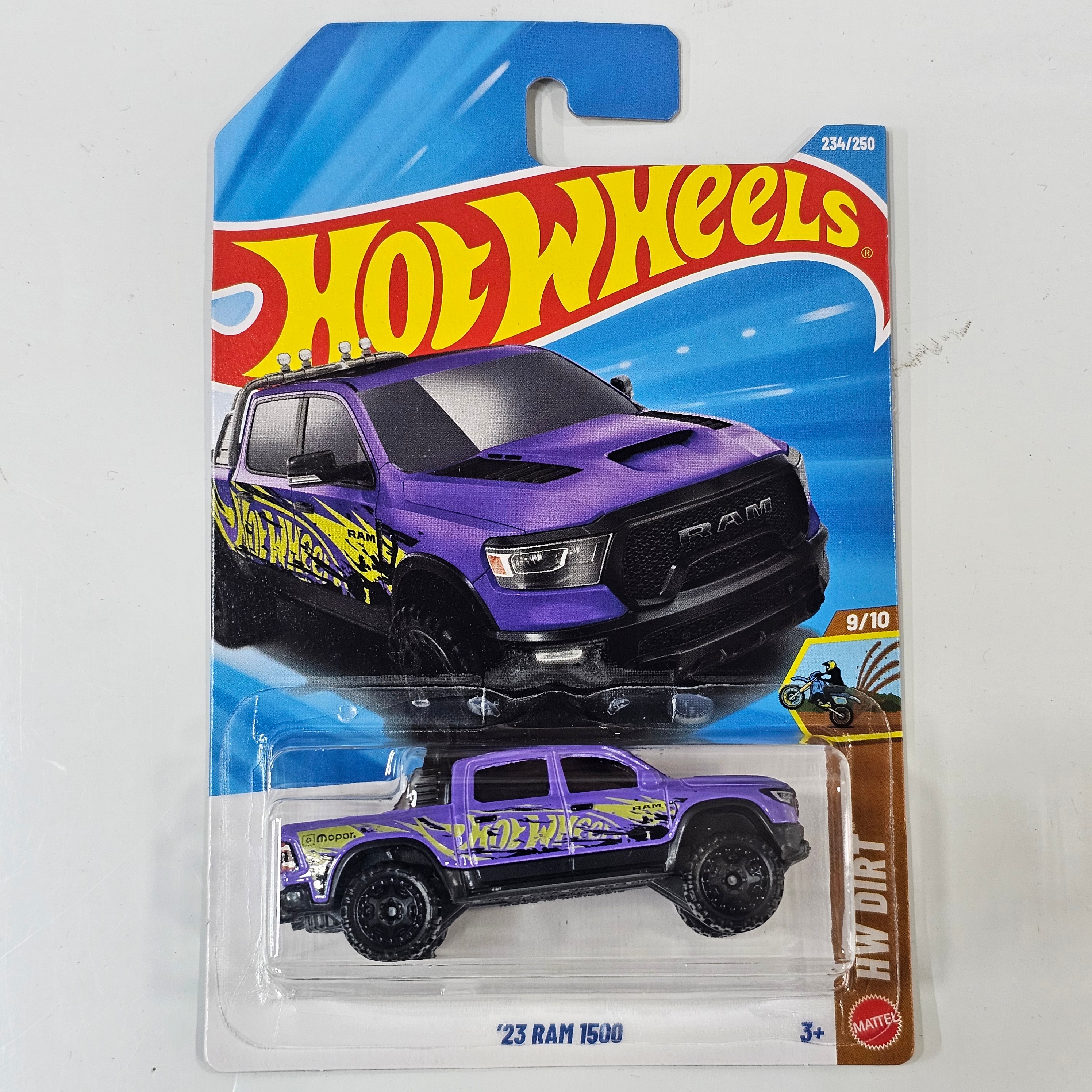 HOT WHEELS 23 RAM 1500 CASE N 2026 MAINLINE