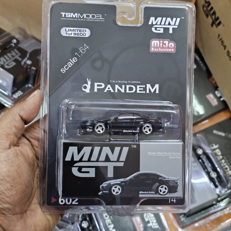 MINI GT NISSAN SILVIA S15 ROCKET BUNNY BLACK PEARL MIJO EXCLUSIVE BLISTER #602