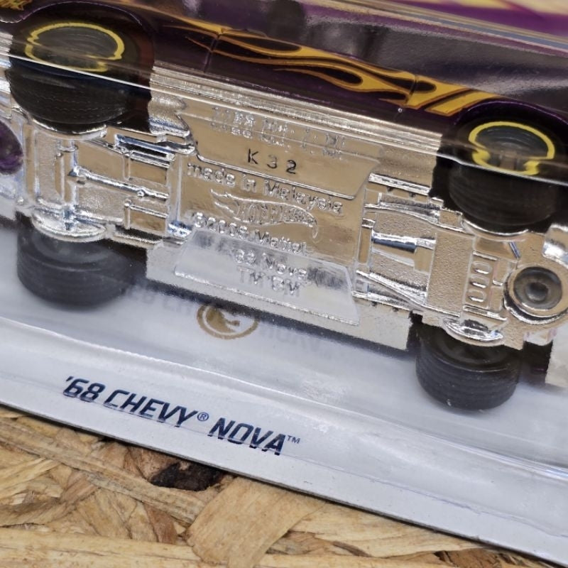 HOT WHEELS 68 CHEVY NOVA SUPER TREASURE HUNT