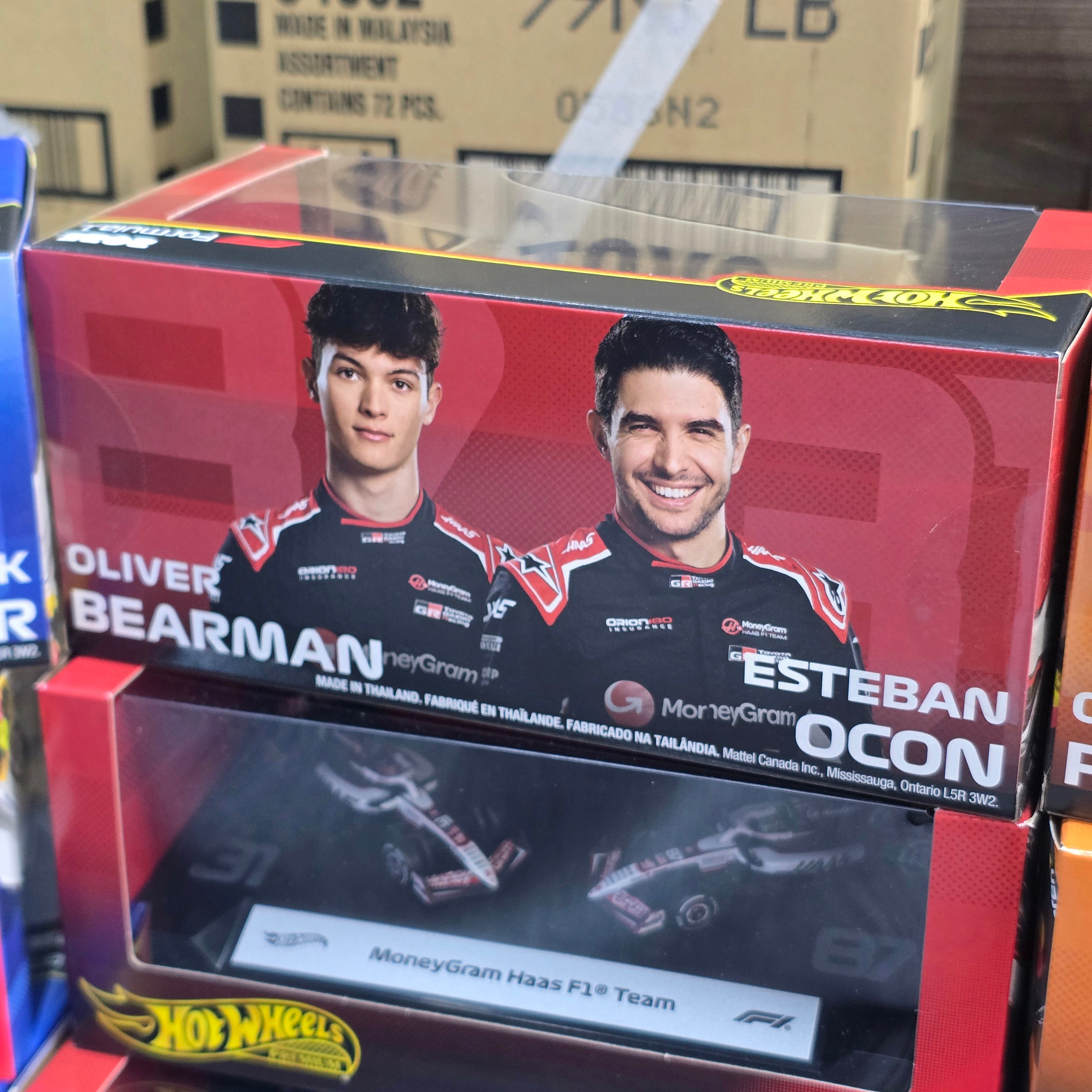 HOT WHEELS PREMIUM HAAS F1 TEAM TWIN BOX 2025 OCON & BEARMAN