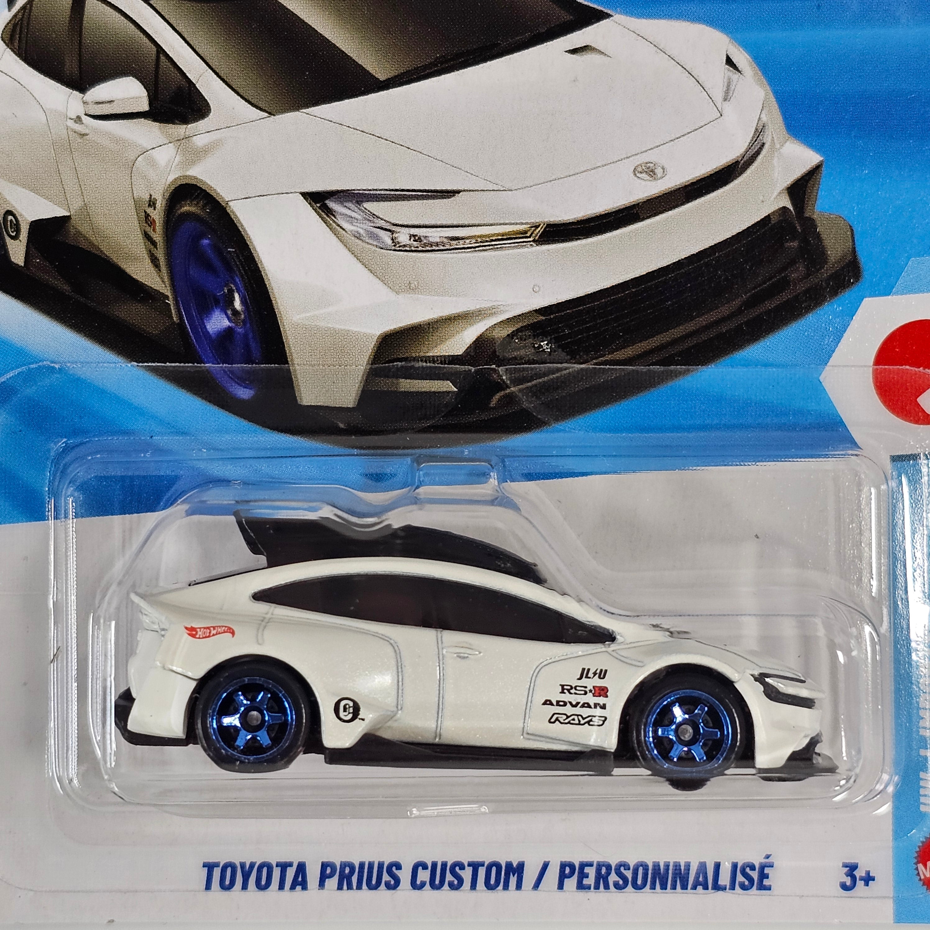 HOT WHEELS TOYOTA PRIUS CUSTOM PERSONNALISÉ [ROOF BOX] CASE D 2026 MAINLINE