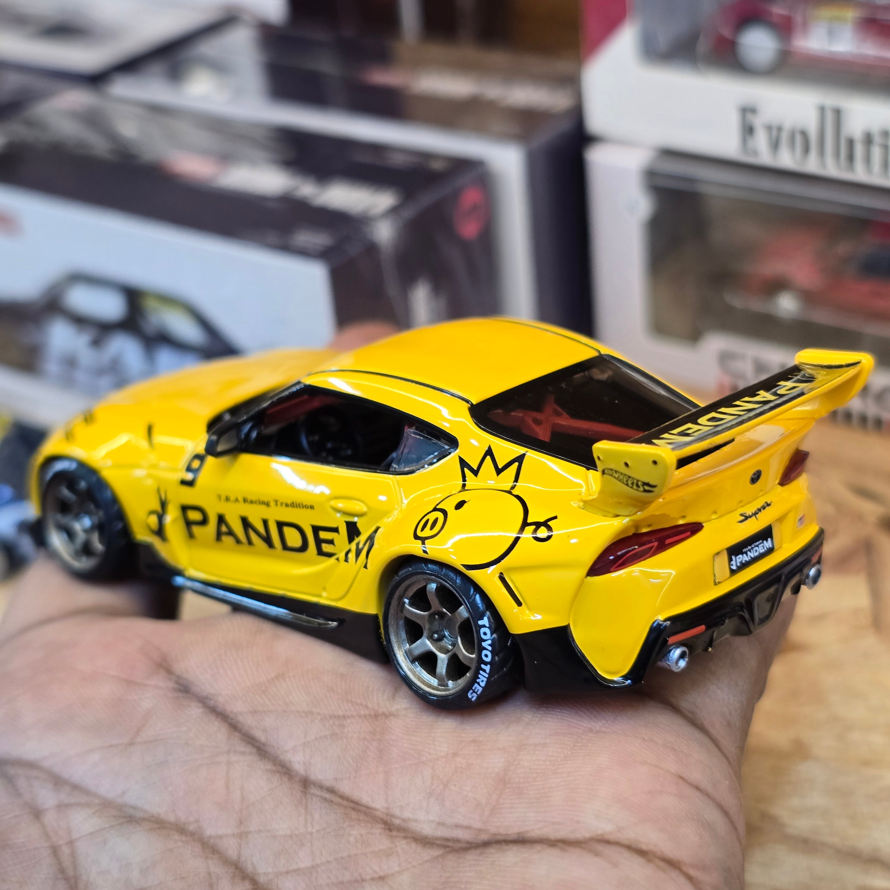 HOT WHEELS PREMIUM SCALE 1:43 TOYOTA SUPRA GR PANDEM WIDEBODY CARROSSERIES LARGES