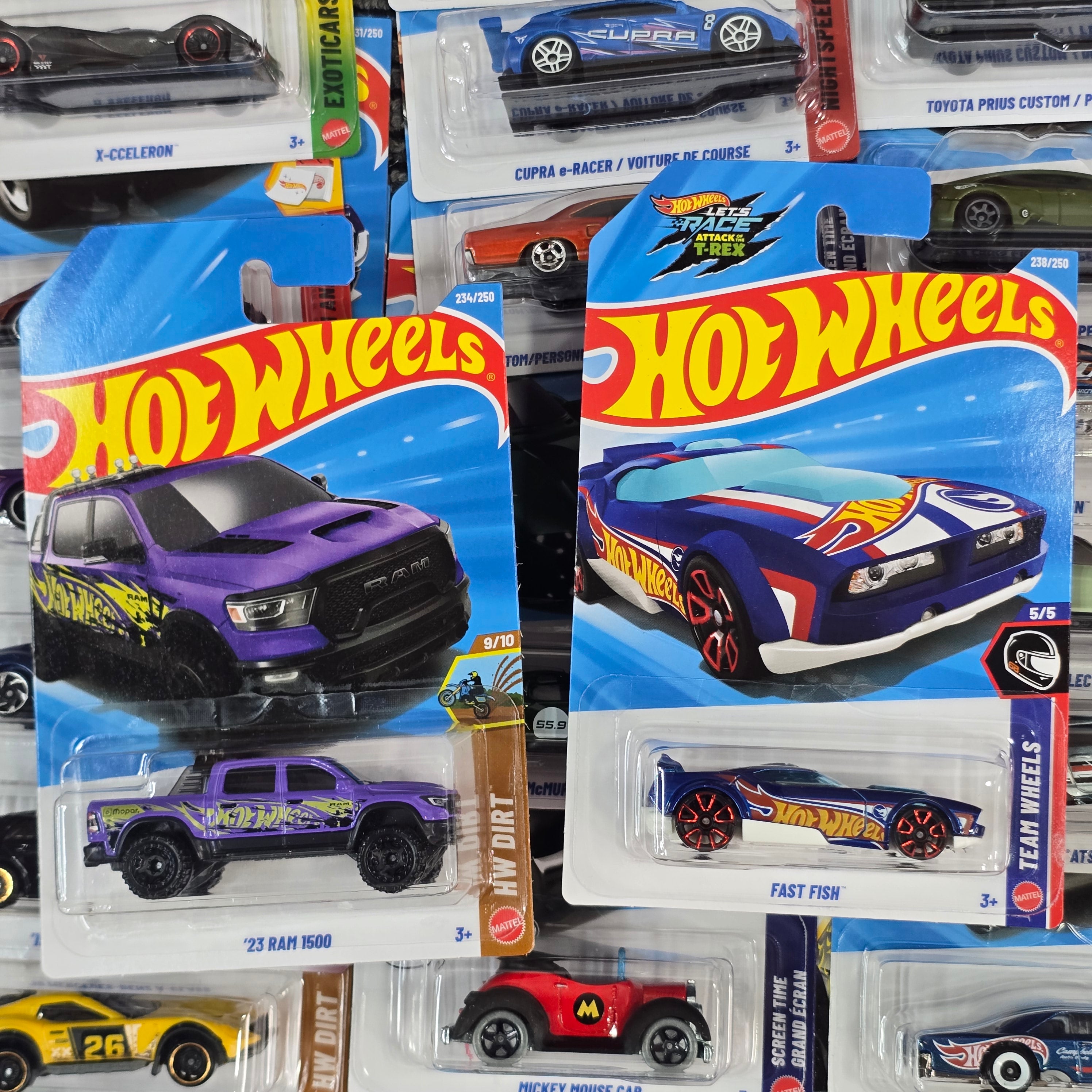 HOT WHEELS MAINLINE CASE N 2026 72pcs IN SEALED BOX