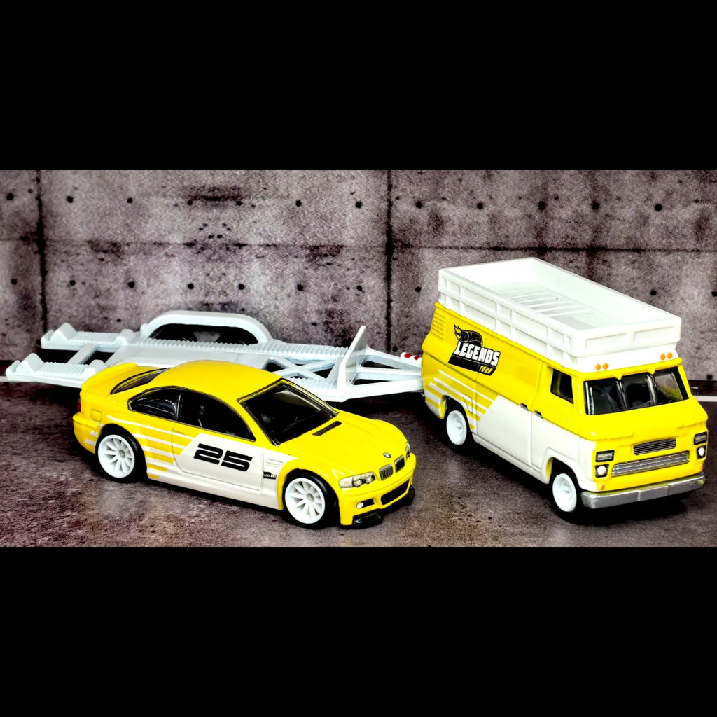 HOT WHEELS PREMIUM TEAM TRANSPORT BWM M3 + HW HAULER LEGEND TOUR