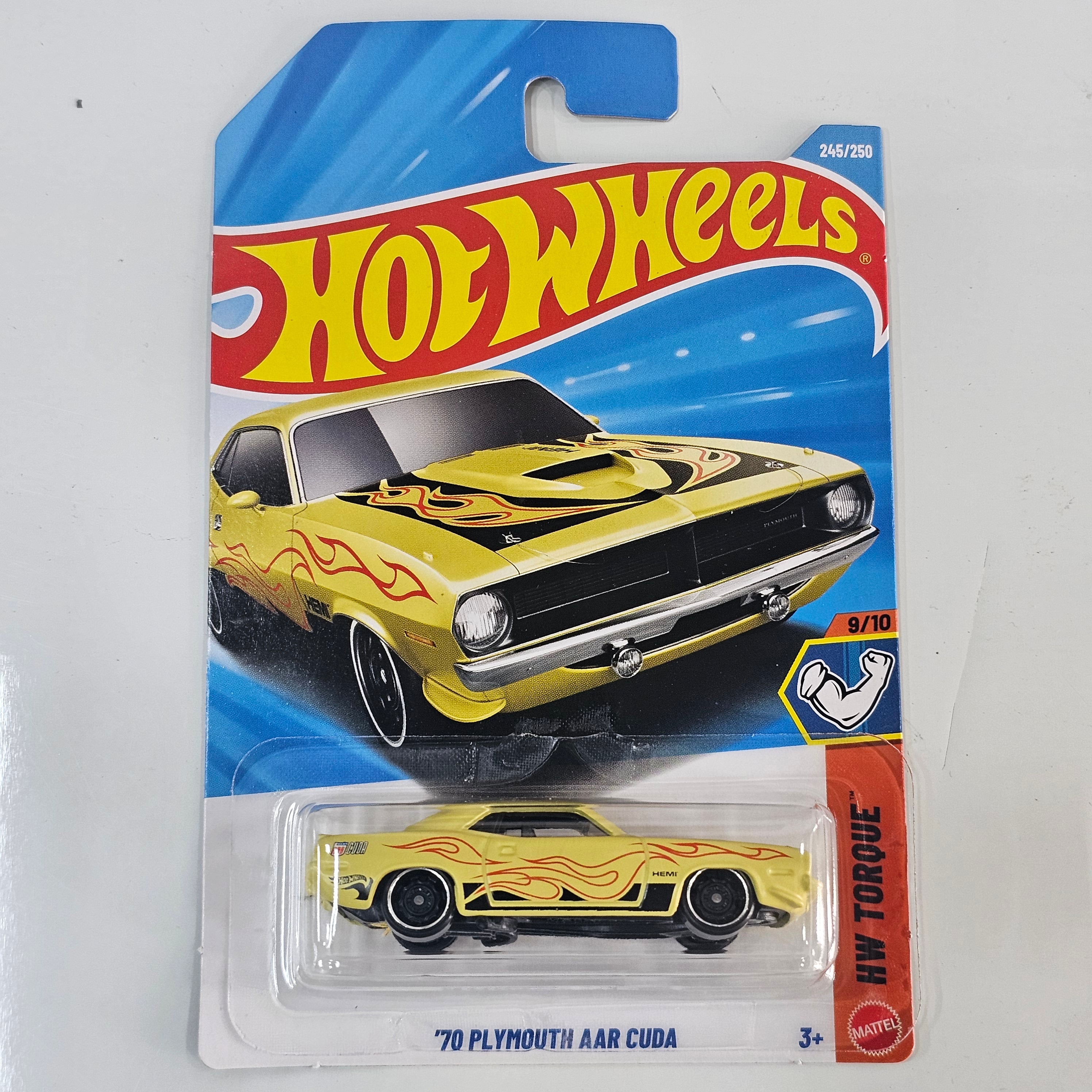 HOT WHEELS 70 PLMMOTH AAR CUDA CASE P 2026 MAINLINE
