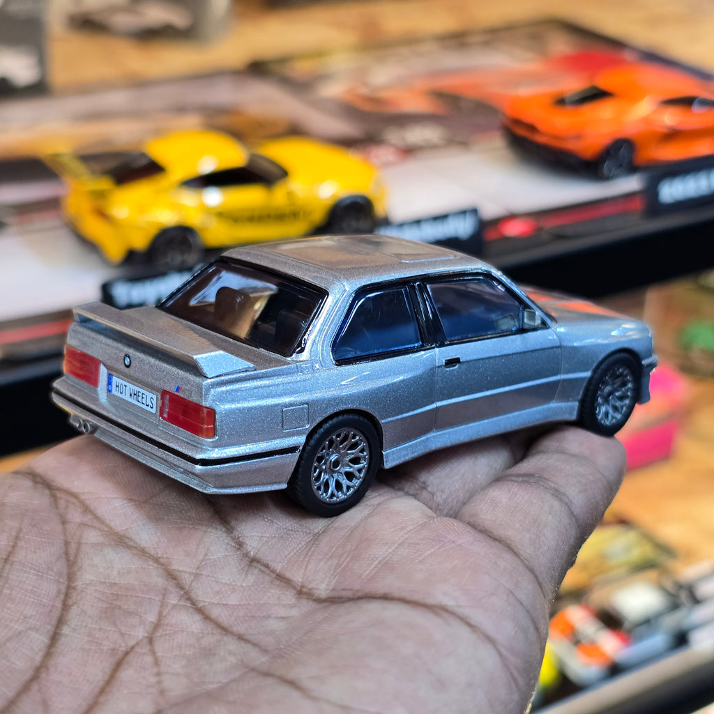 HOT WHEELS PREMIUM SCALE 1:43 BMW M3