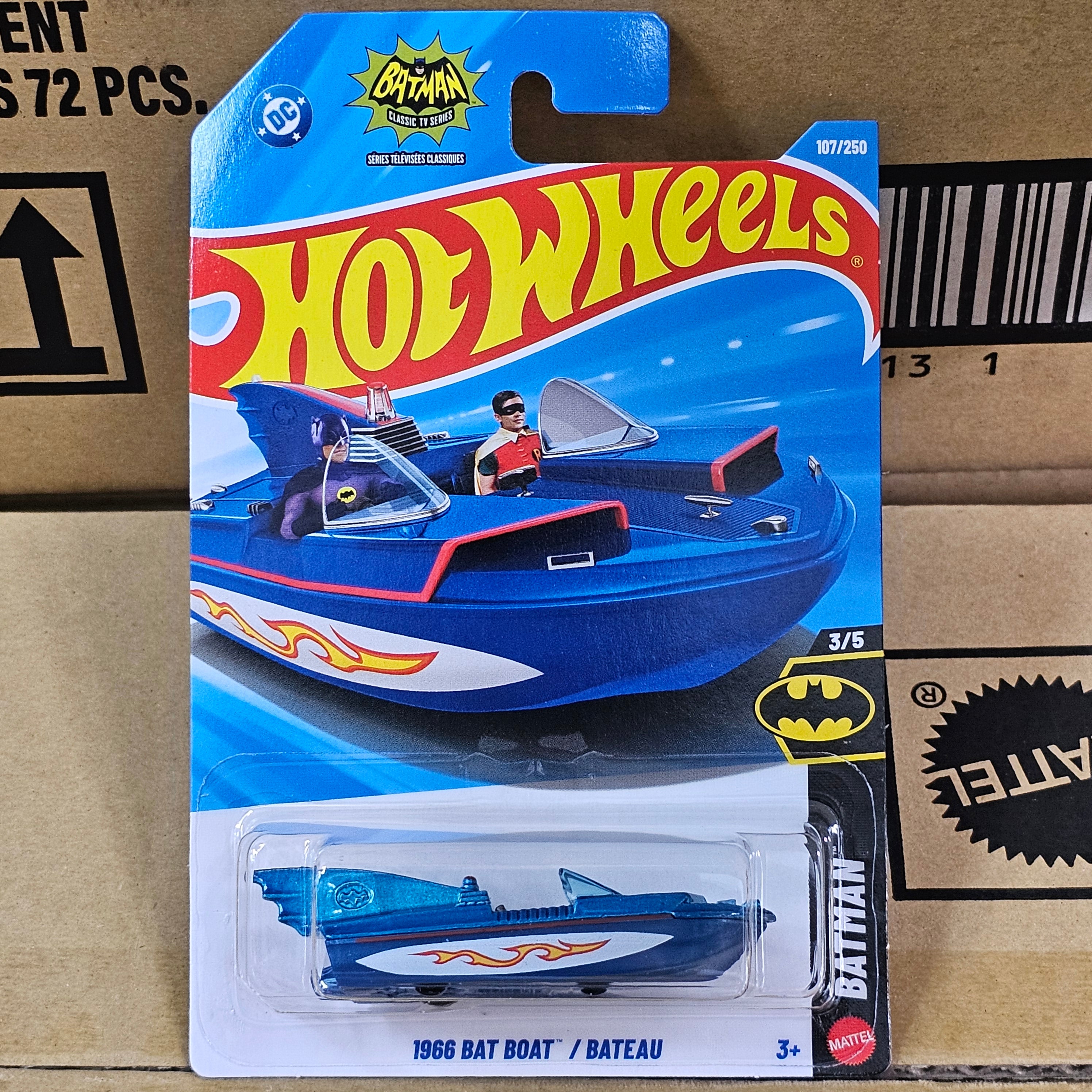 HOT WHEELS 1966 BAT BOAT / BATEAU CASE Q 2026 MAINLINE