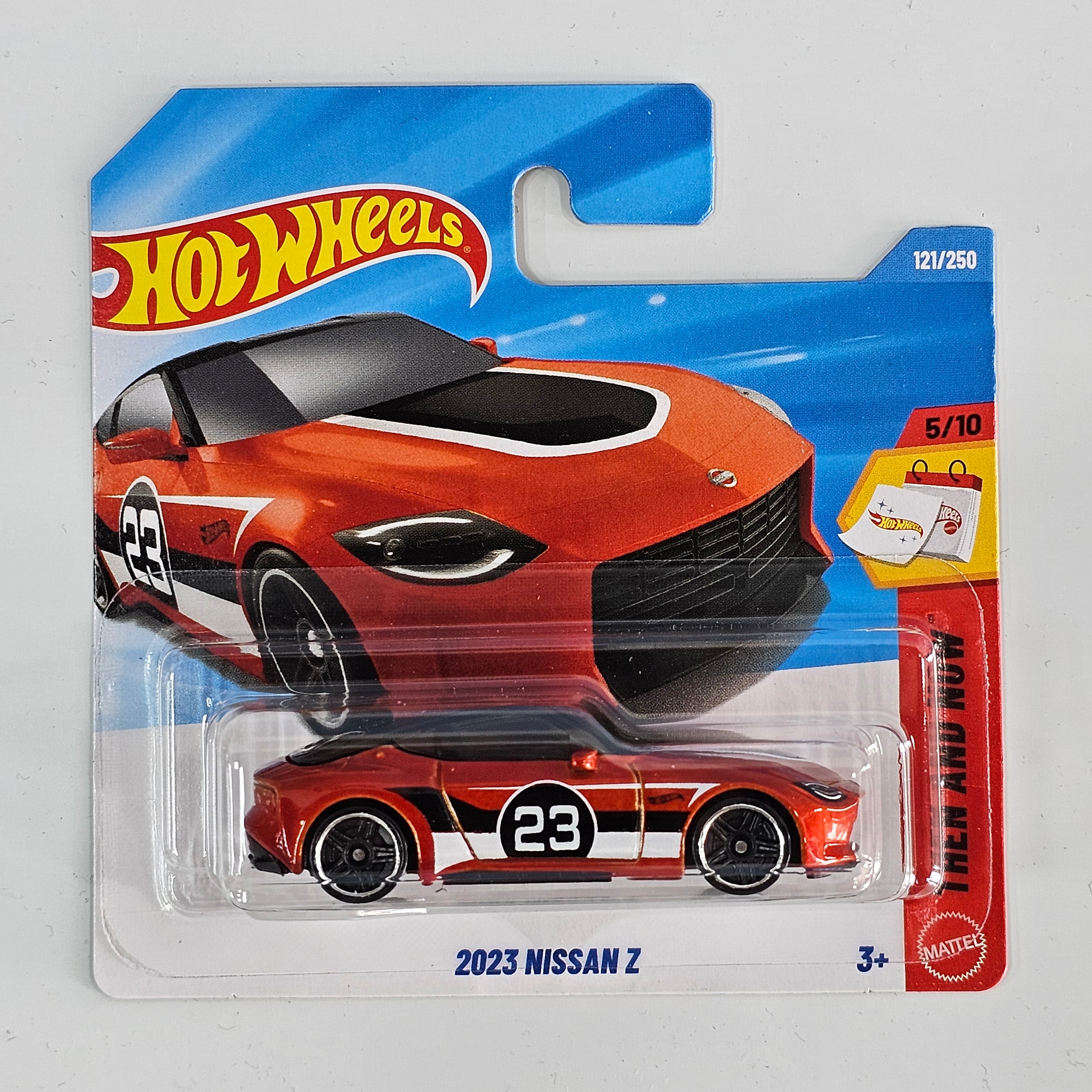 HOT WHEELS 2023 NISSAN Z CASE D 2026 MAINLINE