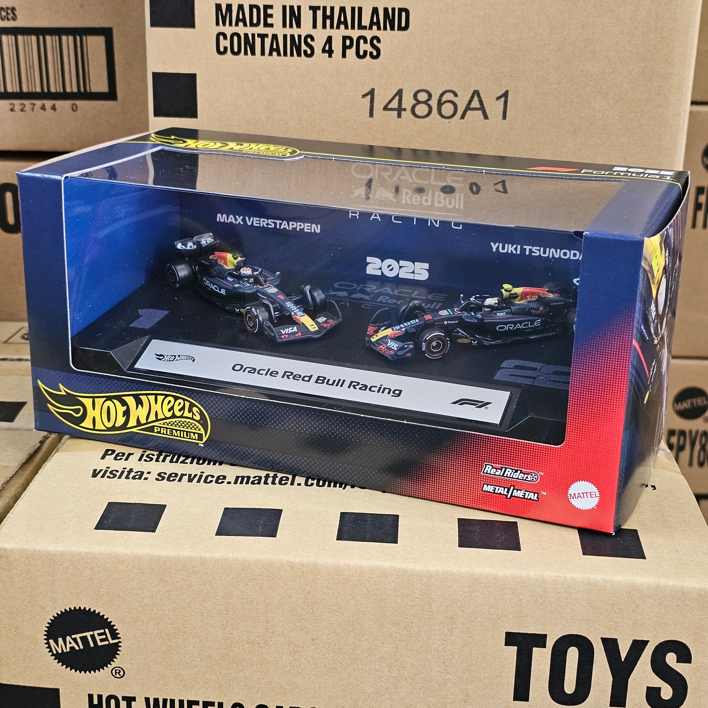 HOT WHEELS PREMIUM REDBULL F1 TEAM TWIN BOX 2025 VERSTAPPEN & TSUNODA